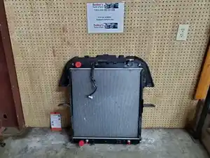 Used 2018 Isuzu NPR Radiator (Stock #P-104223)) Part Image