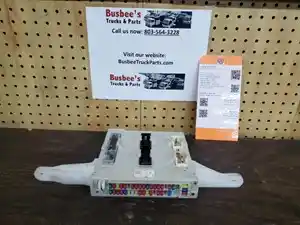 Used 2020 Hino 155 Fuse Box (Stock #P-103735)) Part Image