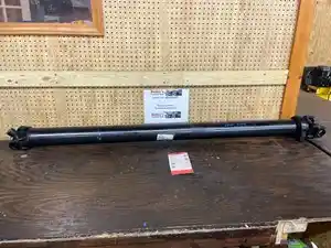 Used 2020 Isuzu FTR Driveshaft Part (Stock #P-104172)) Part Image