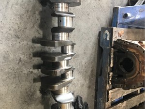 Used 1996 Caterpillar 3176B Crankshaft Image