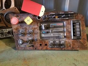 Used 1997 Volvo Dash Ass'y (Stock #4460048708)) Part Image