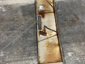 Used 1999 Western Star 4900E Bumper (Stock #47-2)) Part Image