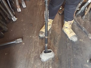 Used 2000 International 9900 Steering Shaft (Stock #4460047645)) Part Image