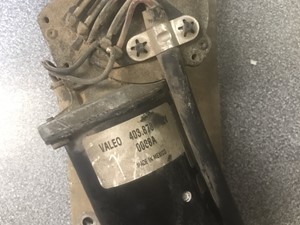Used 2000 Peterbilt Wiper Motor (Stock #18-03676)) Part Image