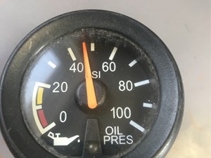 Used 2003 Peterbilt 387 Cab Gauge Image