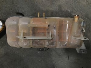 Used 2003 Volvo VNL Coolant Reservoir (Stock #35-23)) Part Image