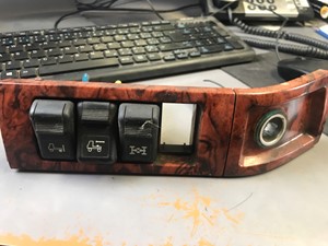 Used 2003 Volvo VNL Interior Misc Part (Stock #35-3)) Part Image