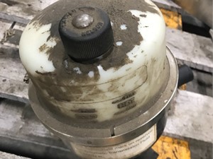 Used 2004 Freightliner COLUMBIA 120 Power Steering Reservoir (Stock #37-24)) Part Image
