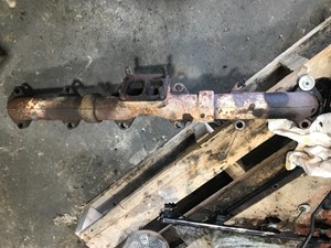 Used 2004 International DT466 Exhaust Manifold (Stock #36-30)) Part Image