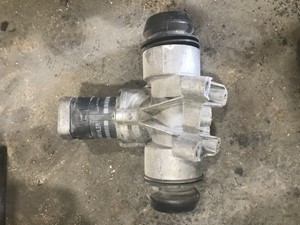 Used 2005 Mercedes OM 460 LA Engine Misc Part (Stock #29-28)) Part Image