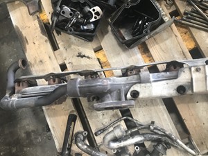 Used 2005 Mercedes OM 460 LA Exhaust Manifold (Stock #29-32)) Part Image