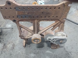 Used 2006 Freightliner COLUMBIA 120 Engine Mount Image