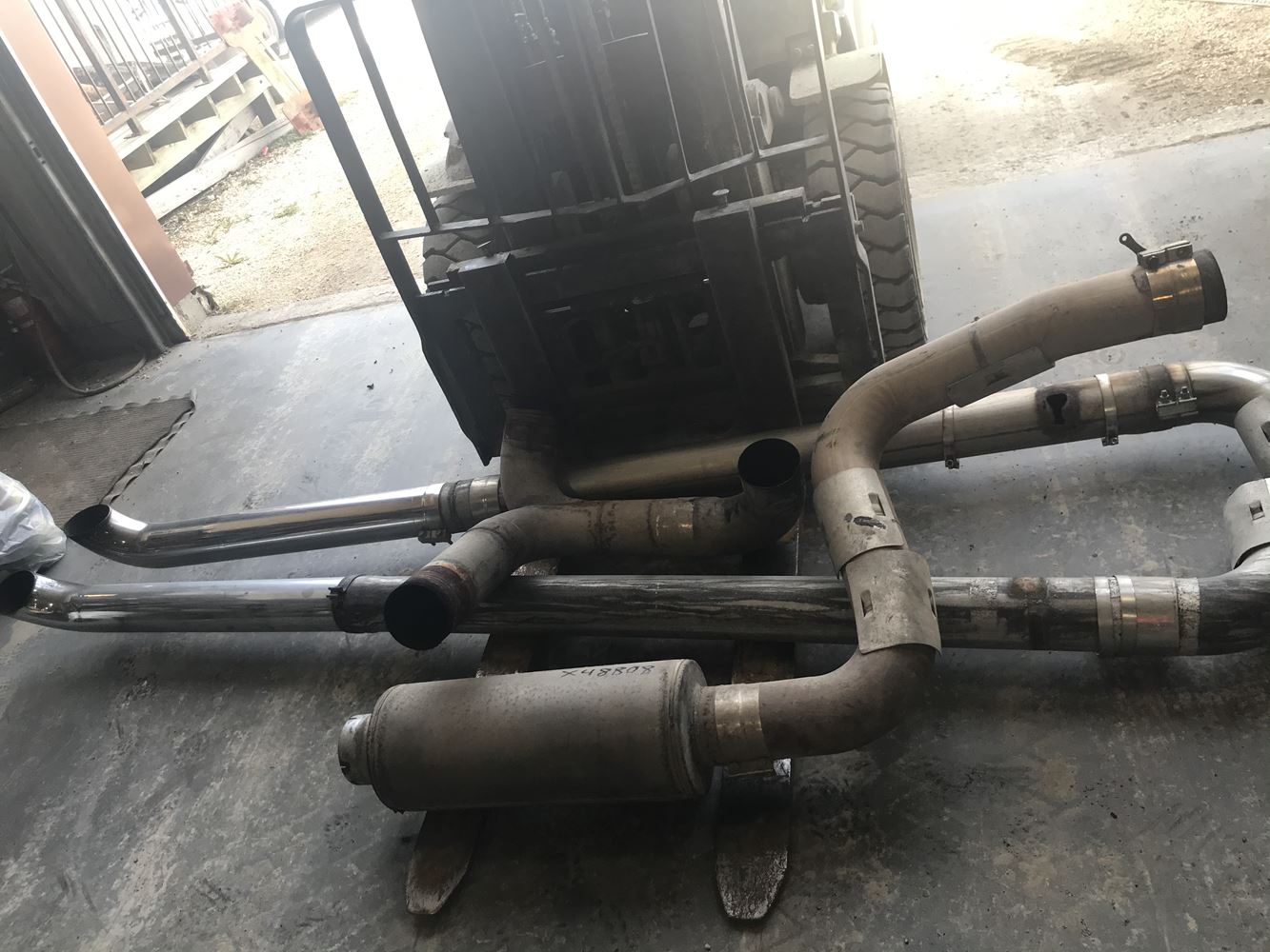 2007 Freightliner CORONADO 132 (Stock 233) Exhaust Pipe and Parts TPI
