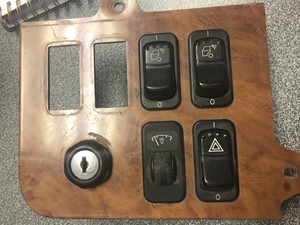 Used 2007 Peterbilt 379 Dash Ass'y (Stock #S64-6015-460)) Part Image