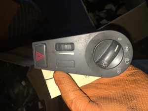 Used 2007 Volvo VNL Interior Misc Part (Stock #28-15)) Part Image