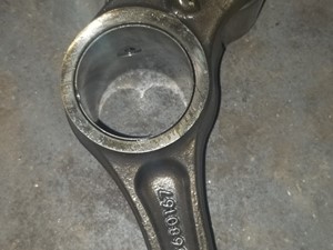 Used 2009 Cummins ISX Rocker Arm (Stock #21-8)) Part Image