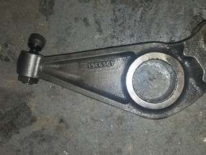 Used 2009 Cummins ISX Rocker Arm (Stock #21-11)) Part Image