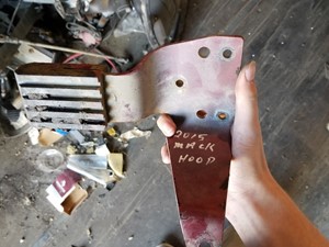 Used 2015 Mack Bracket (Stock #4460048683)) Part Image