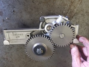 Used Caterpillar 3126 Oil Pump Image