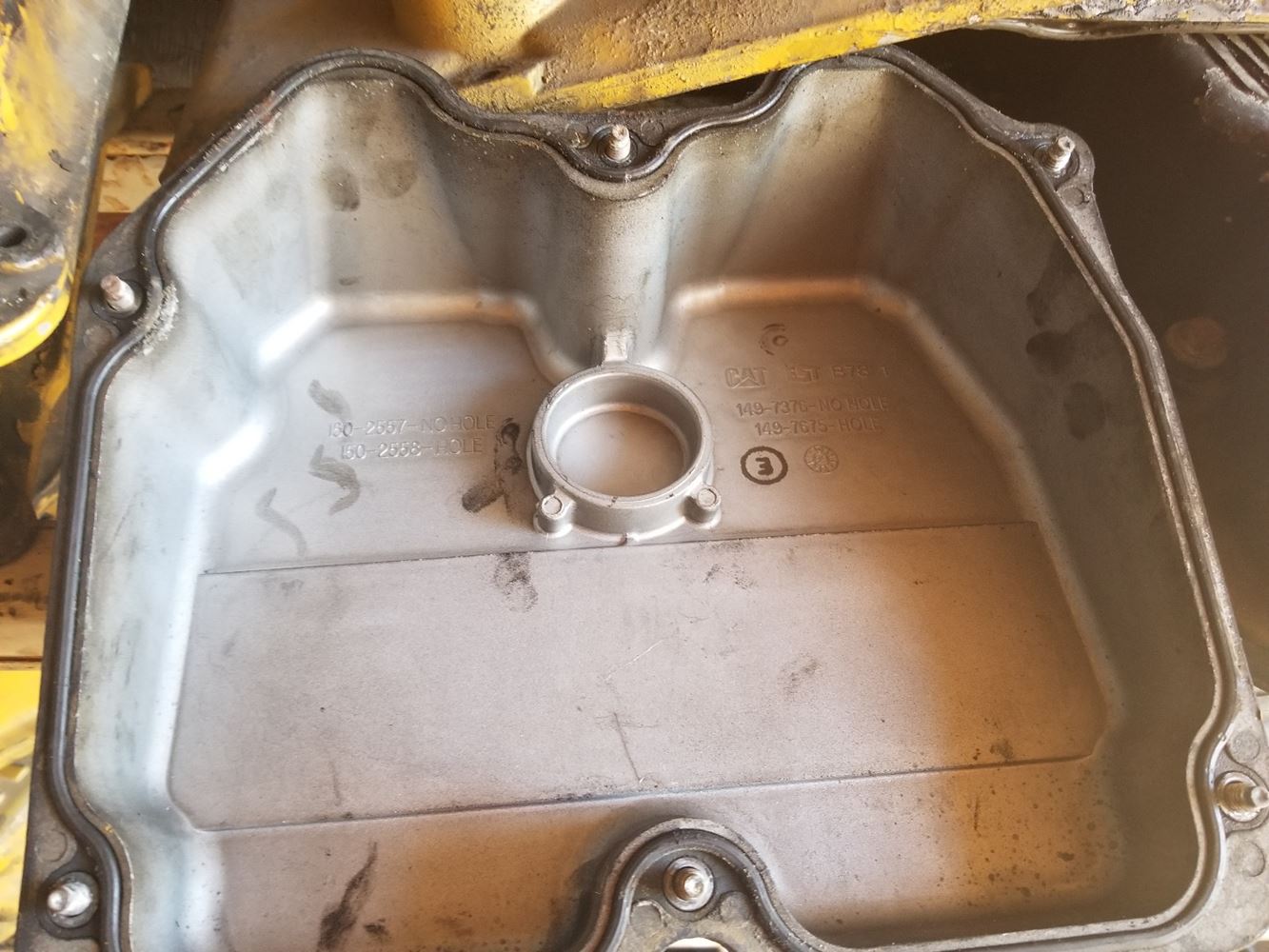 Caterpillar C15 (Stock 4460048658) Valve Covers TPI