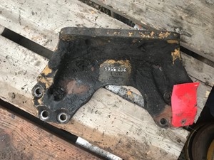 Used Caterpillar Engine Mount Image