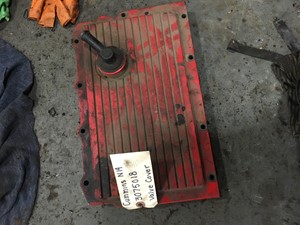 Used Cummins N14 Valve Cover (Stock #3075018)) Part Image