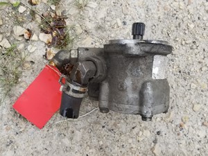 Used Detroit DD15 Steering Pump (Stock #11-7)) Part Image