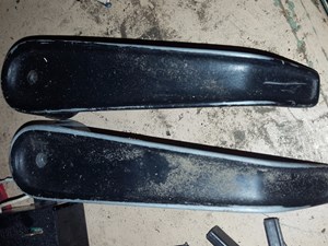 Used International 9400 Bracket (Stock #4460047976)) Part Image