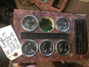 Used International Instrument Cluster (Stock #3503482C91)) Part Image