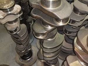 Used Mack E7 Crankshaft (Stock #4460048586)) Part Image