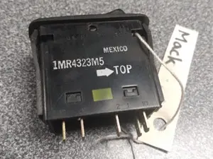 Used Mack Interior Misc Part Image