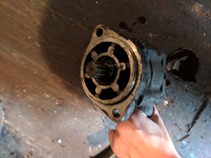 Used Steering Pump (Stock #4460047668)) Part Image