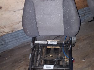 Used Seat (Stock #4460048309)) Part Image