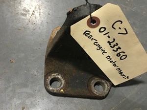 Used Engine Mount Image
