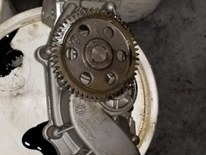 Used PACCAR MX13 Oil Pump (Stock #4460049722)) Part Image