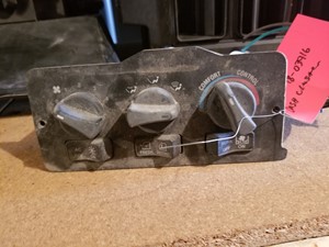 Used Peterbilt 377 Dash Control Module (Stock #18-03916)) Part Image