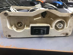 Used 2001 Peterbilt Dash Control Module (Stock #29-04195)) Part Image
