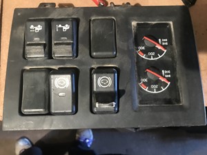 Used Volvo Dash Ass'y (Stock #20725088)) Part Image