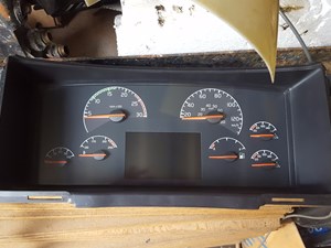 Used Volvo Instrument Cluster (Stock #4460048055)) Part Image
