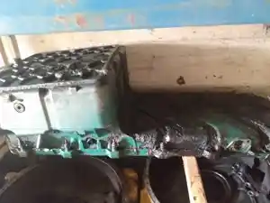 Used Volvo Oil Pan (Stock #20738565)) Part Image