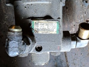 Used Volvo Steering Pump (Stock #4460047671)) Part Image