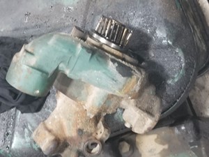Used Volvo VED12 Water Pump (Stock #4460049640)) Part Image