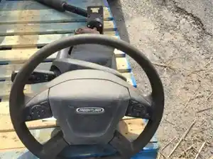 Used 2019 FREIGHTLINER CASCADIA Steering Column Image