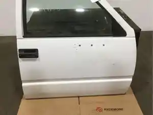 Used 2002 GMC C6500 Miscellaneous (Stock #1065456)) Part Image