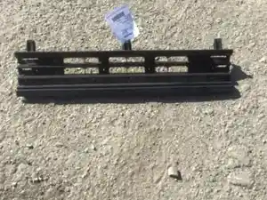 Used 2006 ISUZU FTR Grille (Stock #1064958)) Part Image