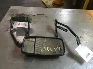 Used 2016 MITSUBISHI FUSO FUSO FE Mirror (Stock #1049369)) Part Image