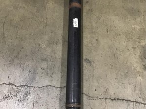 Used SPICER SPL170 Driveshaft (Stock #1029865)) Part Image