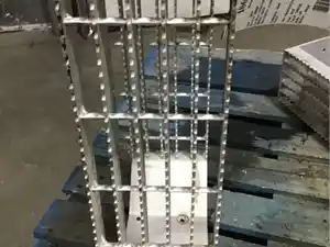 Used 2010 MACK MRU613 Miscellaneous (Stock #1069748)) Part Image