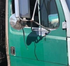 Used 1997 FREIGHTLINER FL70 Door (Stock #537600)) Part Image