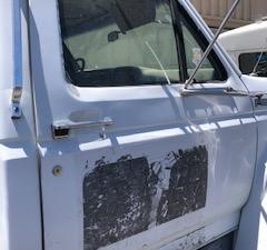 Used 1999 FORD F800 Door (Stock #537394)) Part Image